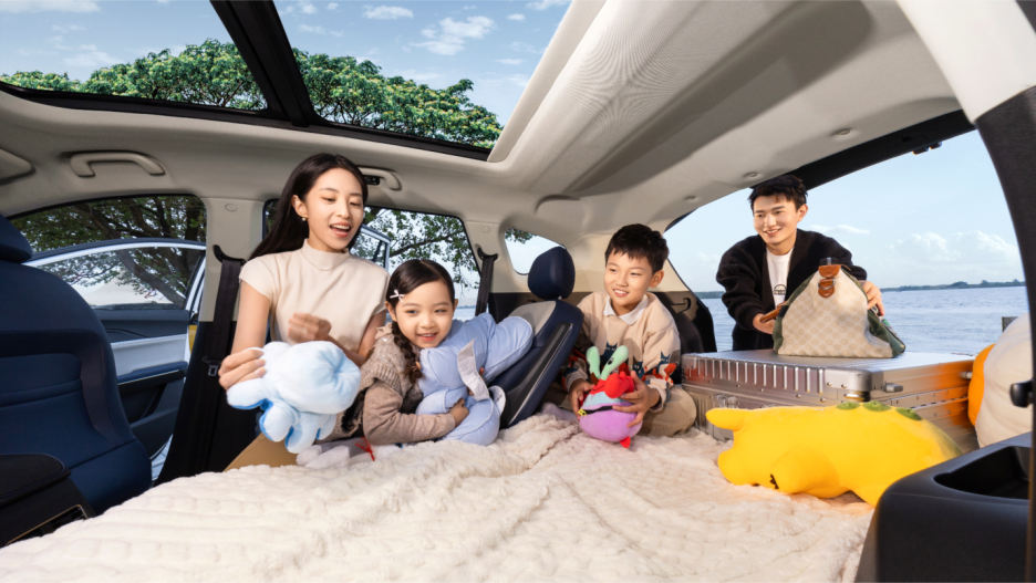9.98-14.98万元  大七座电混SUV  乐鱼电竞电竞X8 E家正式上市1233.png